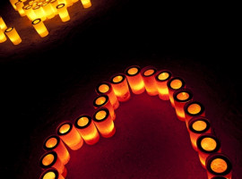 Nara bougie candle coeur hart rouge